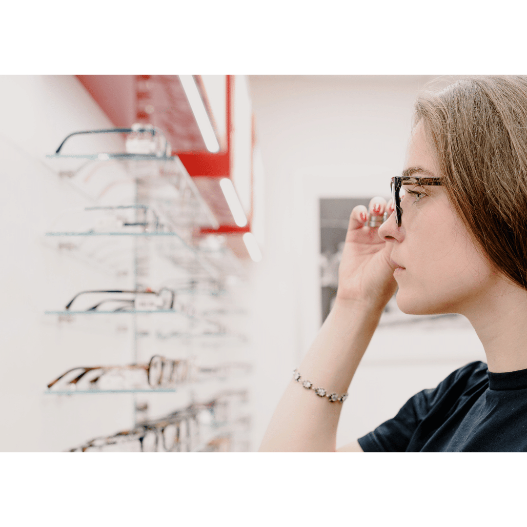 Plastic vs Metal Eyeglass Frames What s The Difference Bon Charge